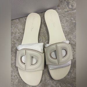 Dior D Club Sandals in Ivory (size 42)‎